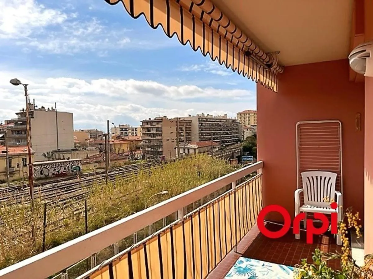 Apartment Appartement Lumineux Proche Plages Et Centre-Ville Avec Clim, Balcons Et Parking Inclus - Fr-1-647-18 Menton