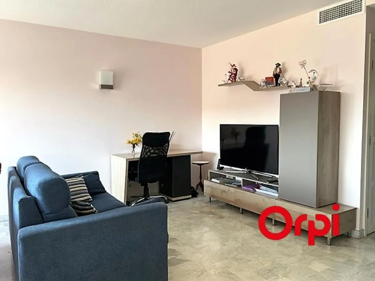 Appartement Lumineux Proche Plages Et Centre-Ville Avec Clim, Balcons Et Parking Inclus - Fr-1-647-18 Menton France